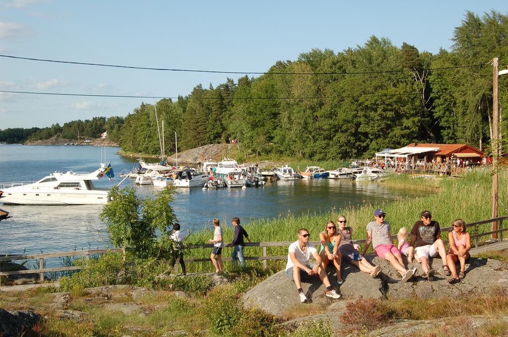 Djuroenaeset Hotell & Konferens Djurhamn Zewnętrze zdjęcie