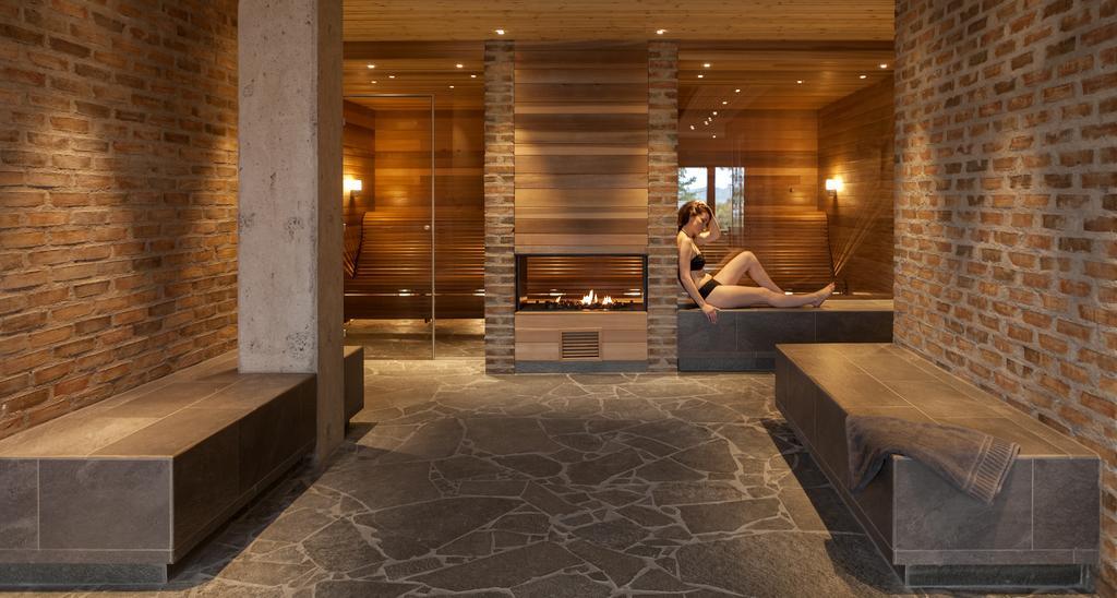 Djuroenaeset Hotell & Konferens Djurhamn Zewnętrze zdjęcie